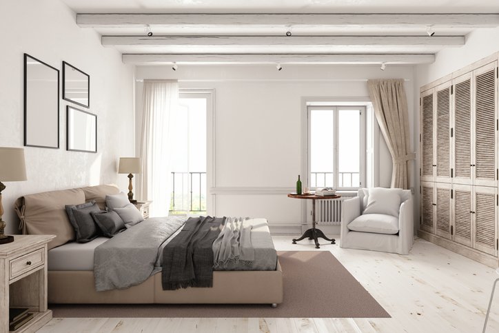 clean your Airbnb room